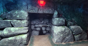 Big Rocks w Cave Doorway